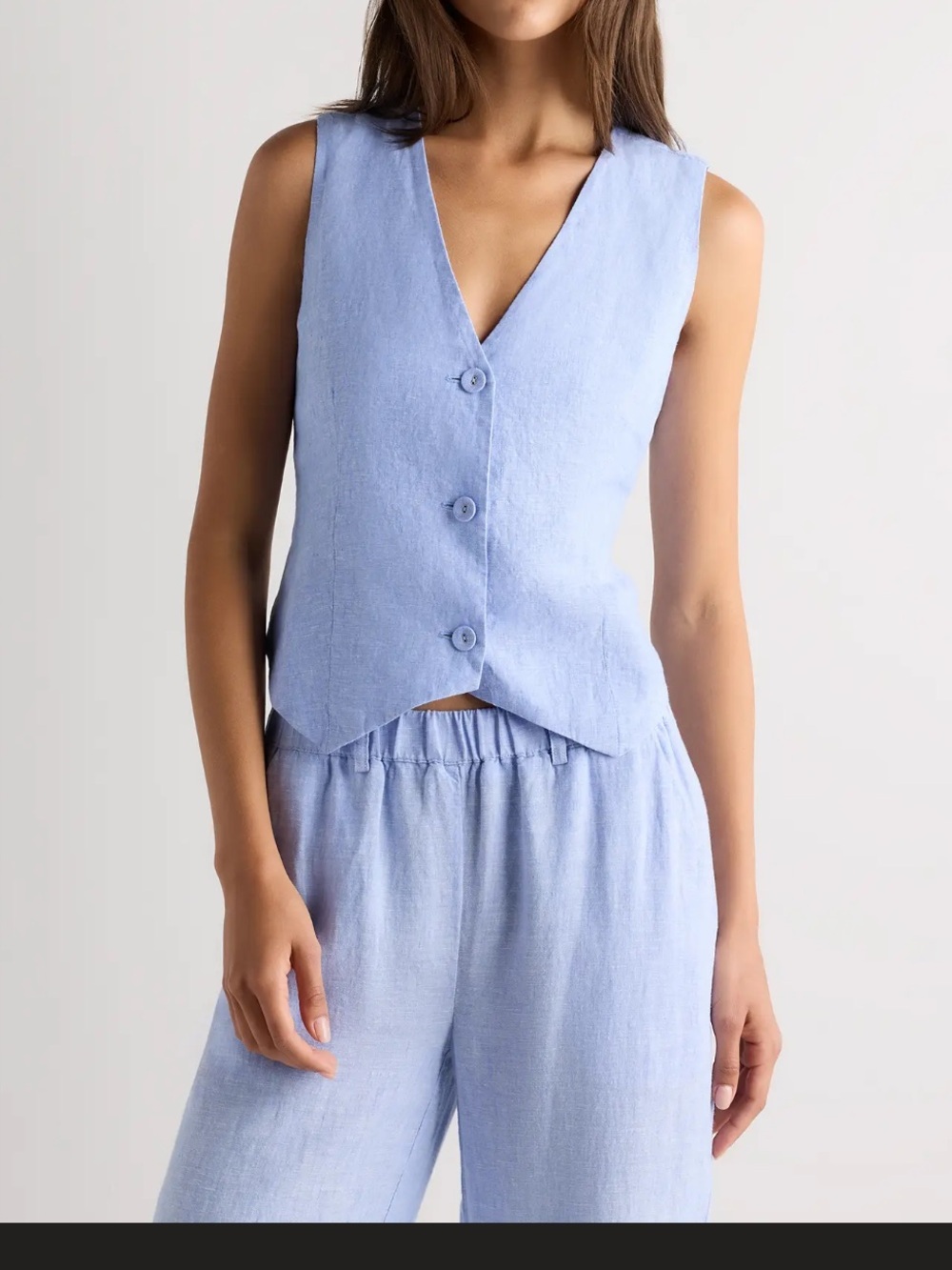 Quince 100% European Linen Vest in French Blue size medium